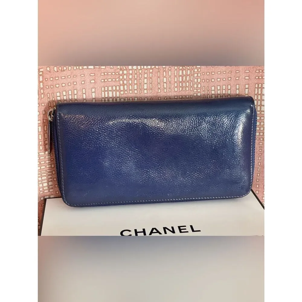 Vintage Chanel Blue Caviar CC Zip Around Wallet Clutch Leather Made in Spain